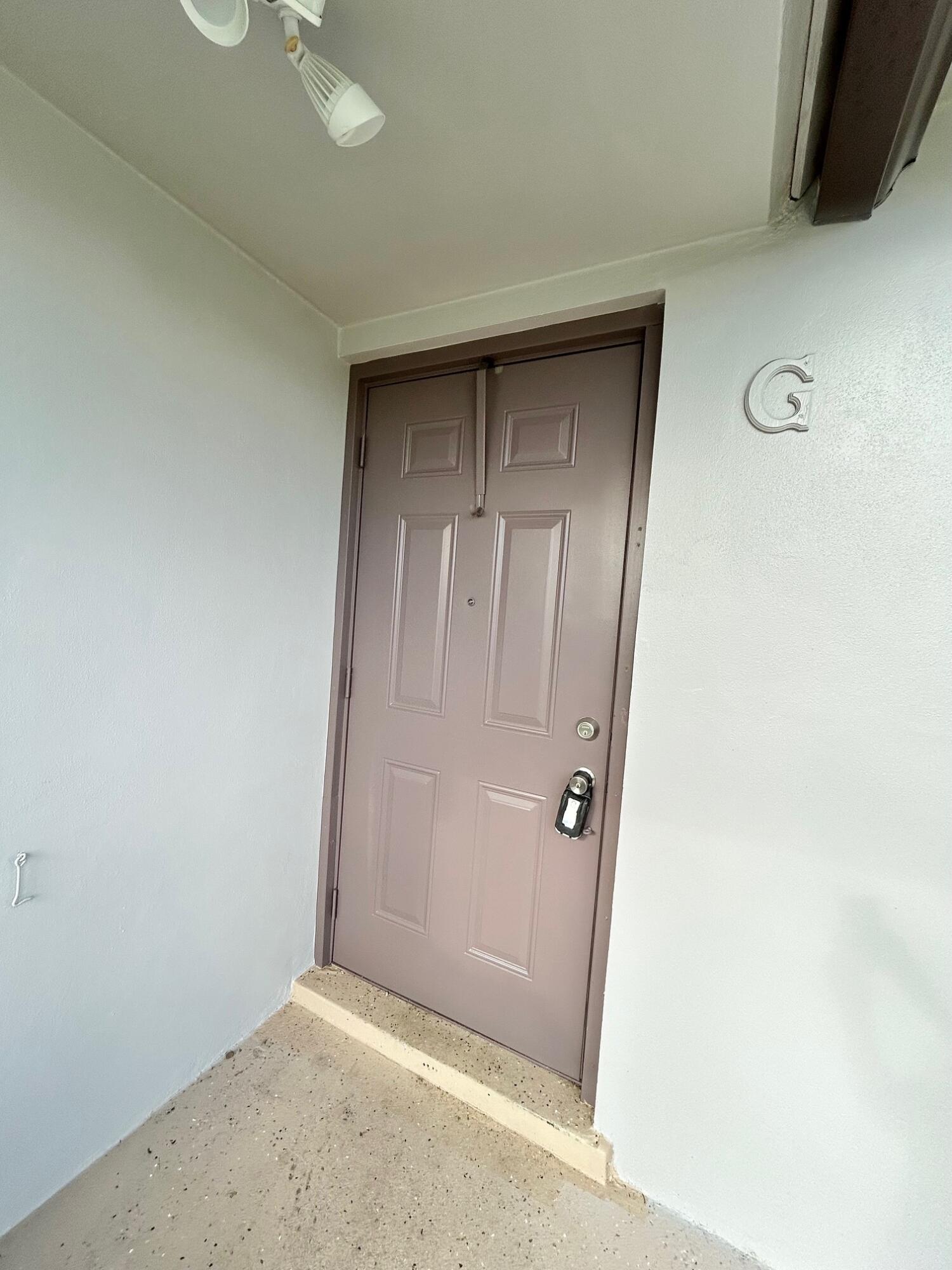 2805 Crosley Drive E G