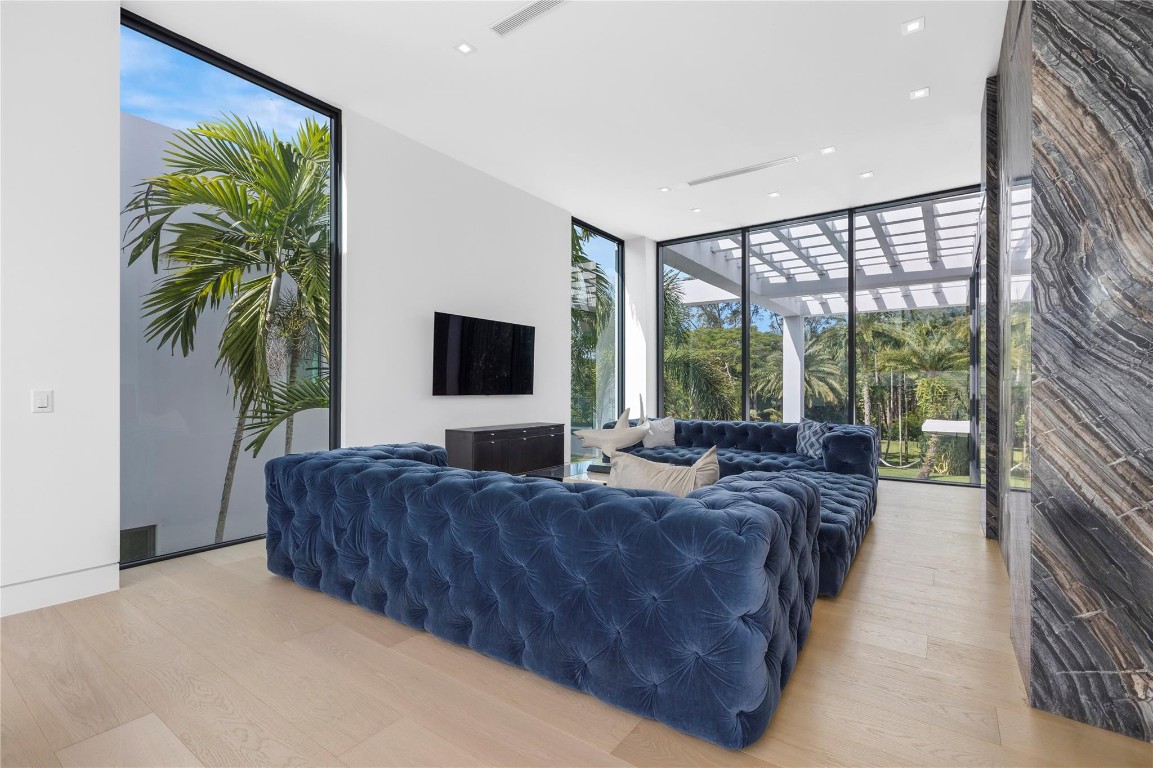 Fla Fruit Lands Co Sub 2 - Residential