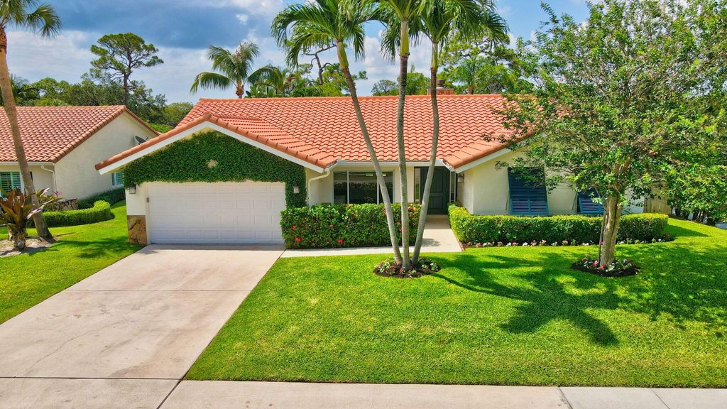 Photo of 1498 SW 16th Street, Boca Raton, FL 33486 (MLS # R10995453)