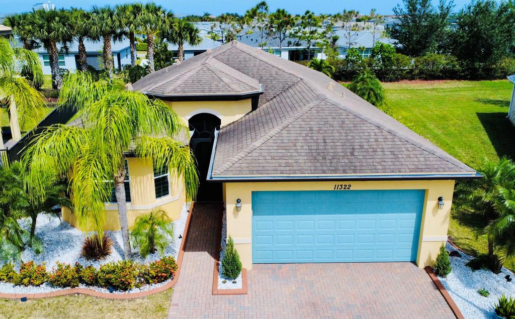 Photo of 11322 SW Barton Way, Port Saint Lucie, FL 34987 (MLS # R11083557)