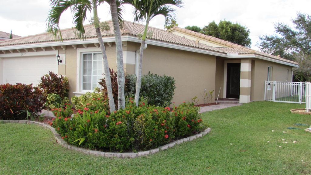 Photo of 2037 SW Providence Place, Port Saint Lucie, FL 34953 (MLS # R10932073)