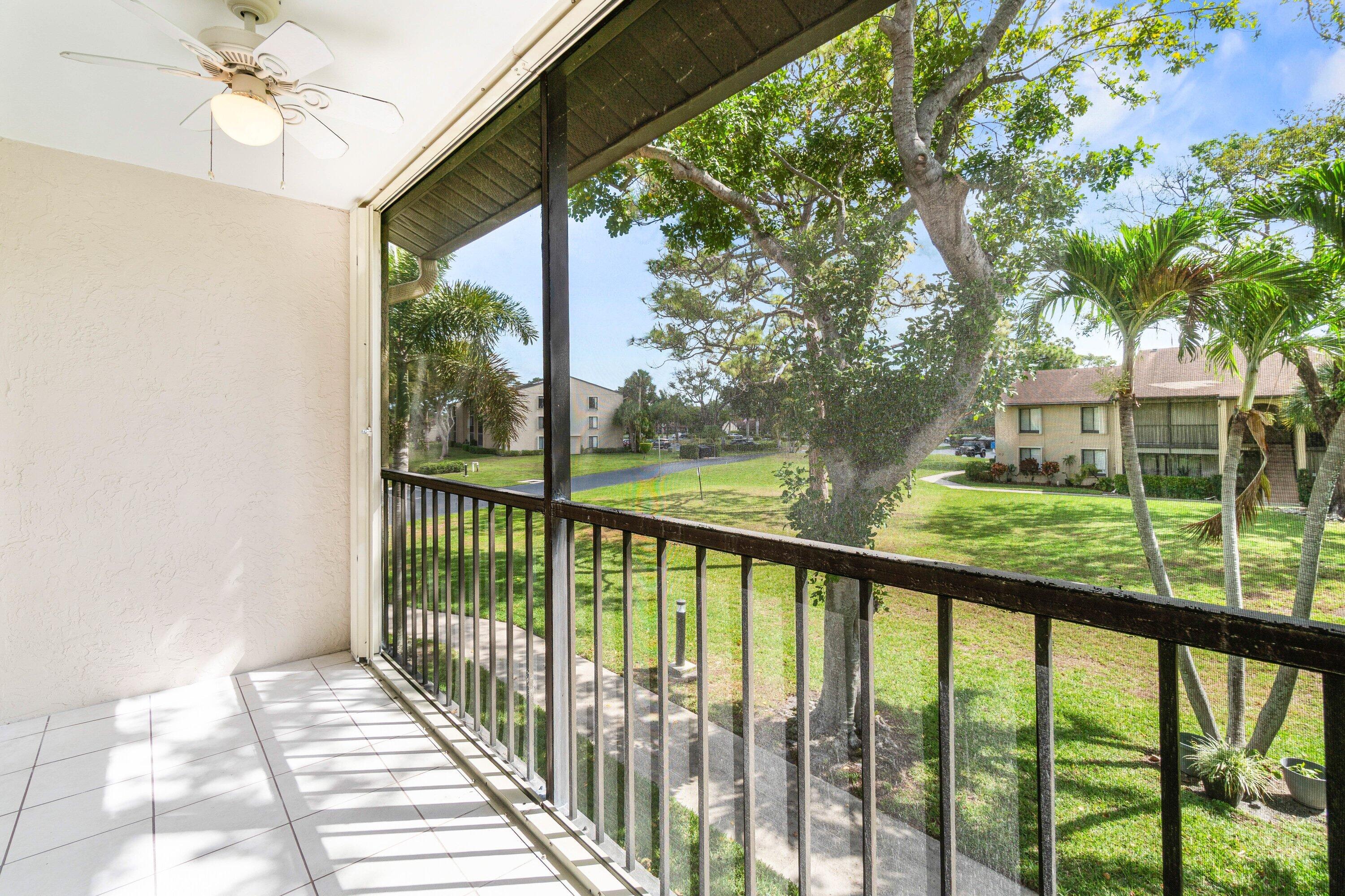 PINE RIDGE NORTH VILLAGE III CONDO - Residential