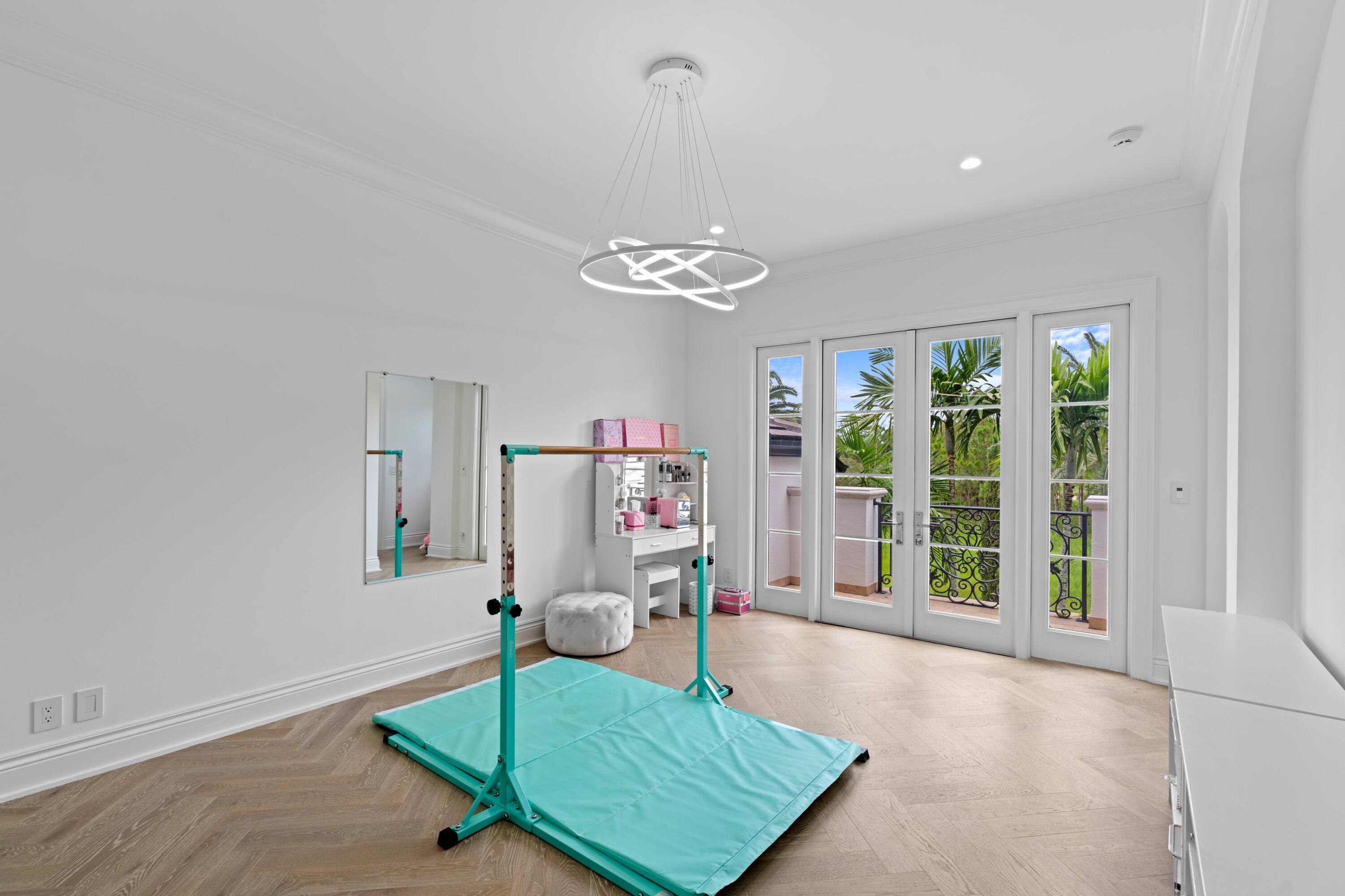 Mirasol - Residential