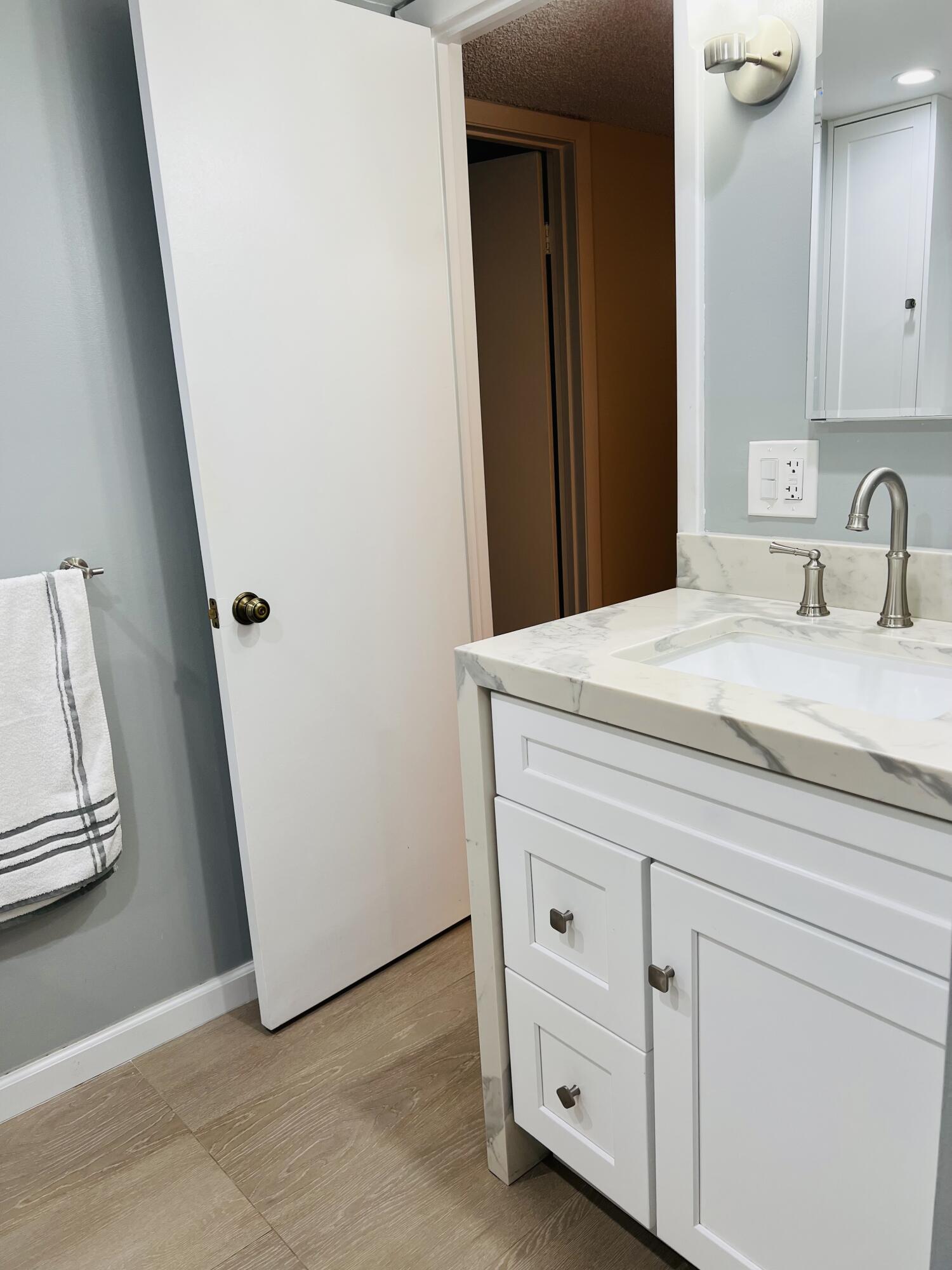 LAKEWOOD - Residential