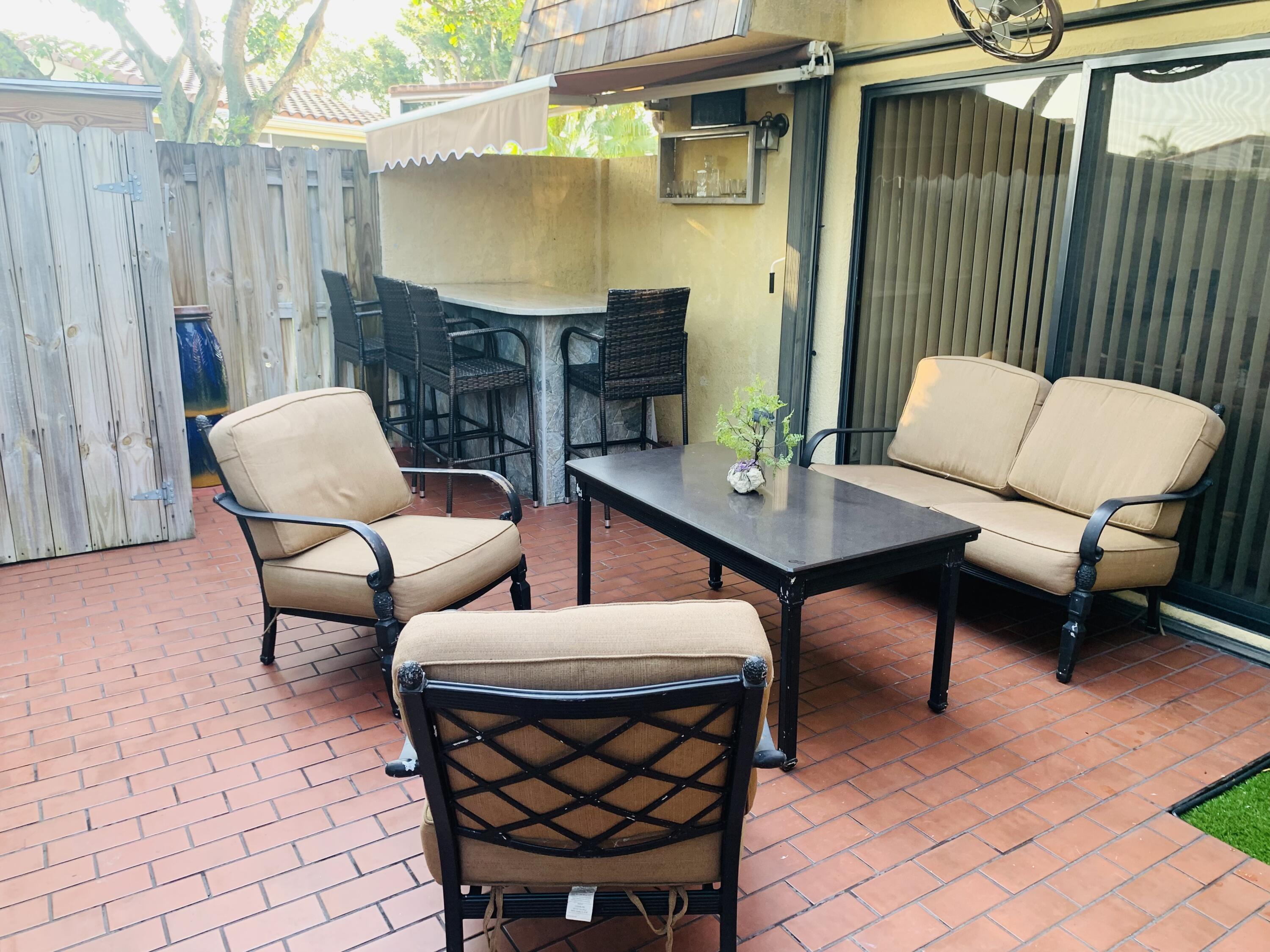 LAKEWOOD - Residential