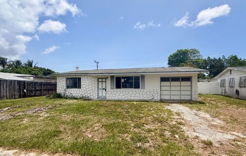 1376 Meadowbrook Drive West Palm Beach FL 33417