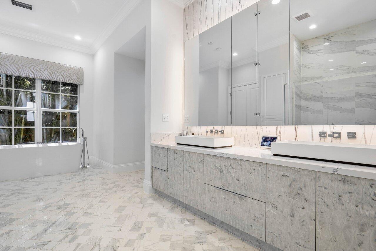 OLD FLORESTA - Residential