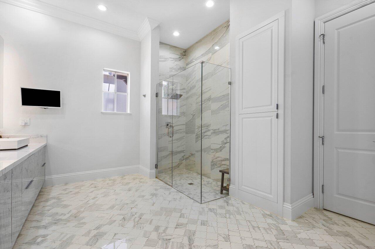 OLD FLORESTA - Residential