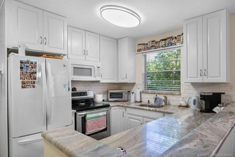 2600 SE Ocean Boulevard H7 Stuart FL 34996