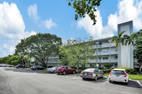 2804 Victoria Way Unit L2, Coconut Creek, FL 33066 - MLS#: F10453799