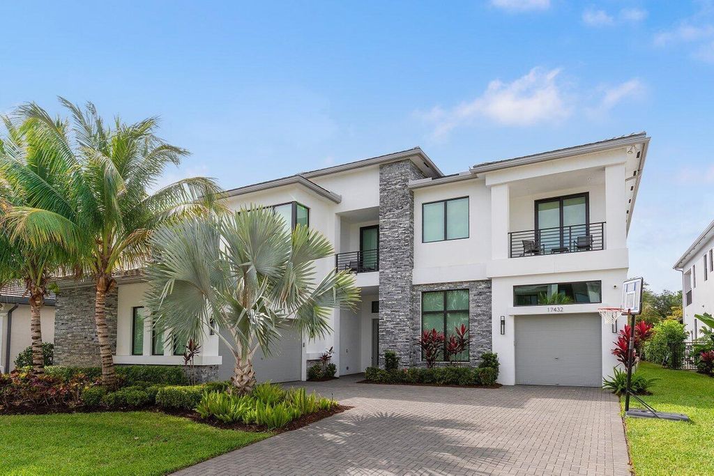 Photo of 17432 Ponte Chiasso Drive, Boca Raton, FL 33496 (MLS # B26001506)