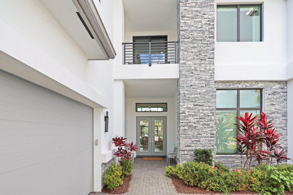 Photo of 17432 Ponte Chiasso Drive, Boca Raton, FL 33496 (MLS # B26001506)