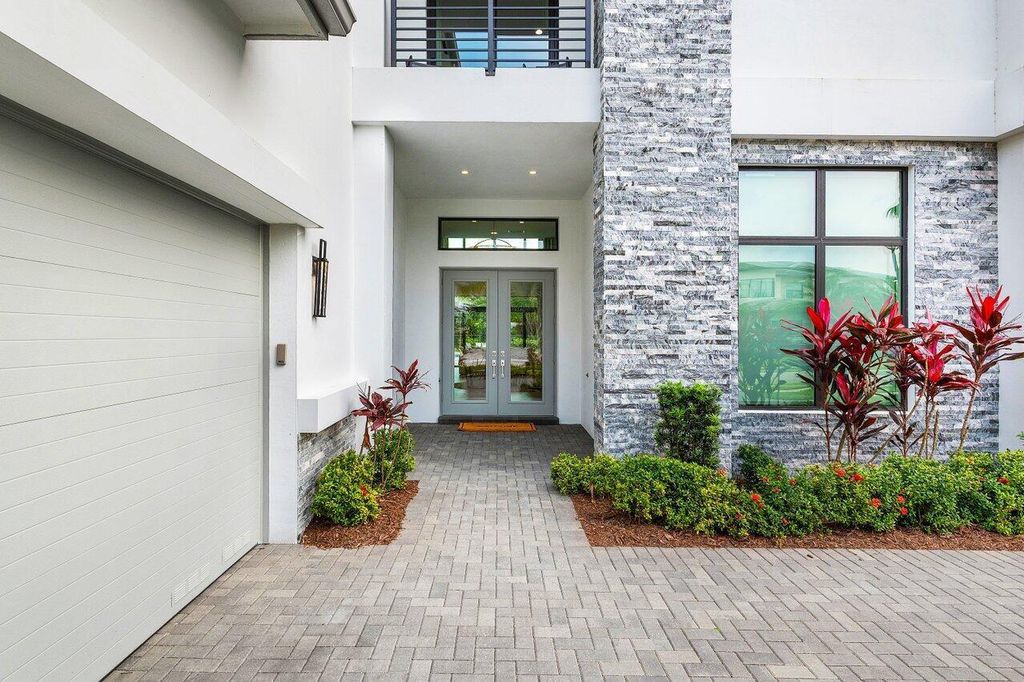 Photo of 17432 Ponte Chiasso Drive, Boca Raton, FL 33496 (MLS # B26001506)