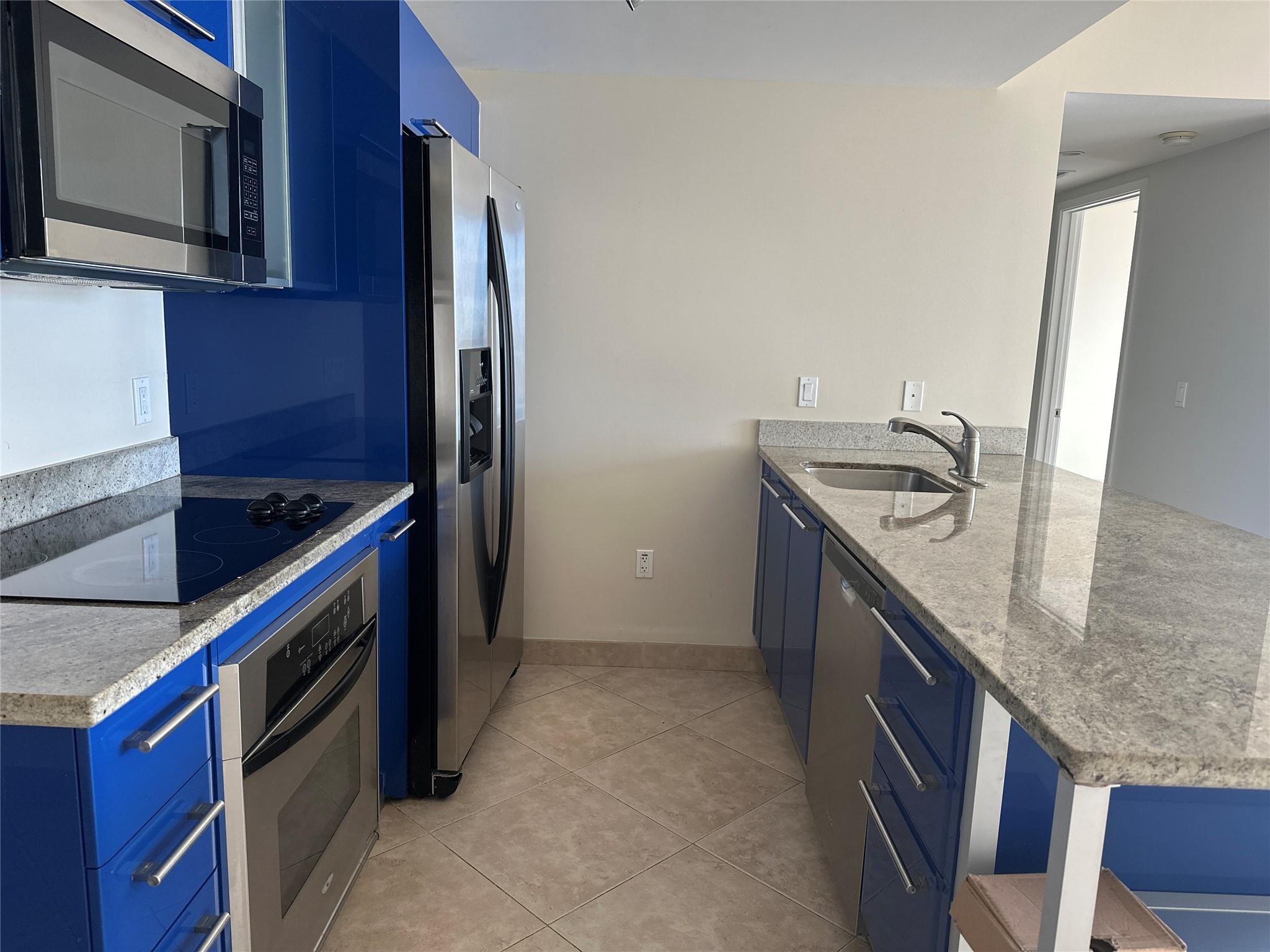 185 SW 7th St 2804