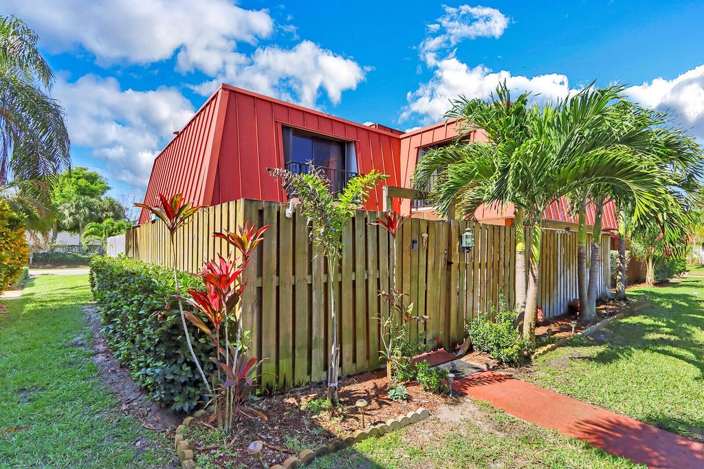 Photo of 3201 Gardens East Drive #D, Palm Beach Gardens, FL 33410 (MLS # R10788162)