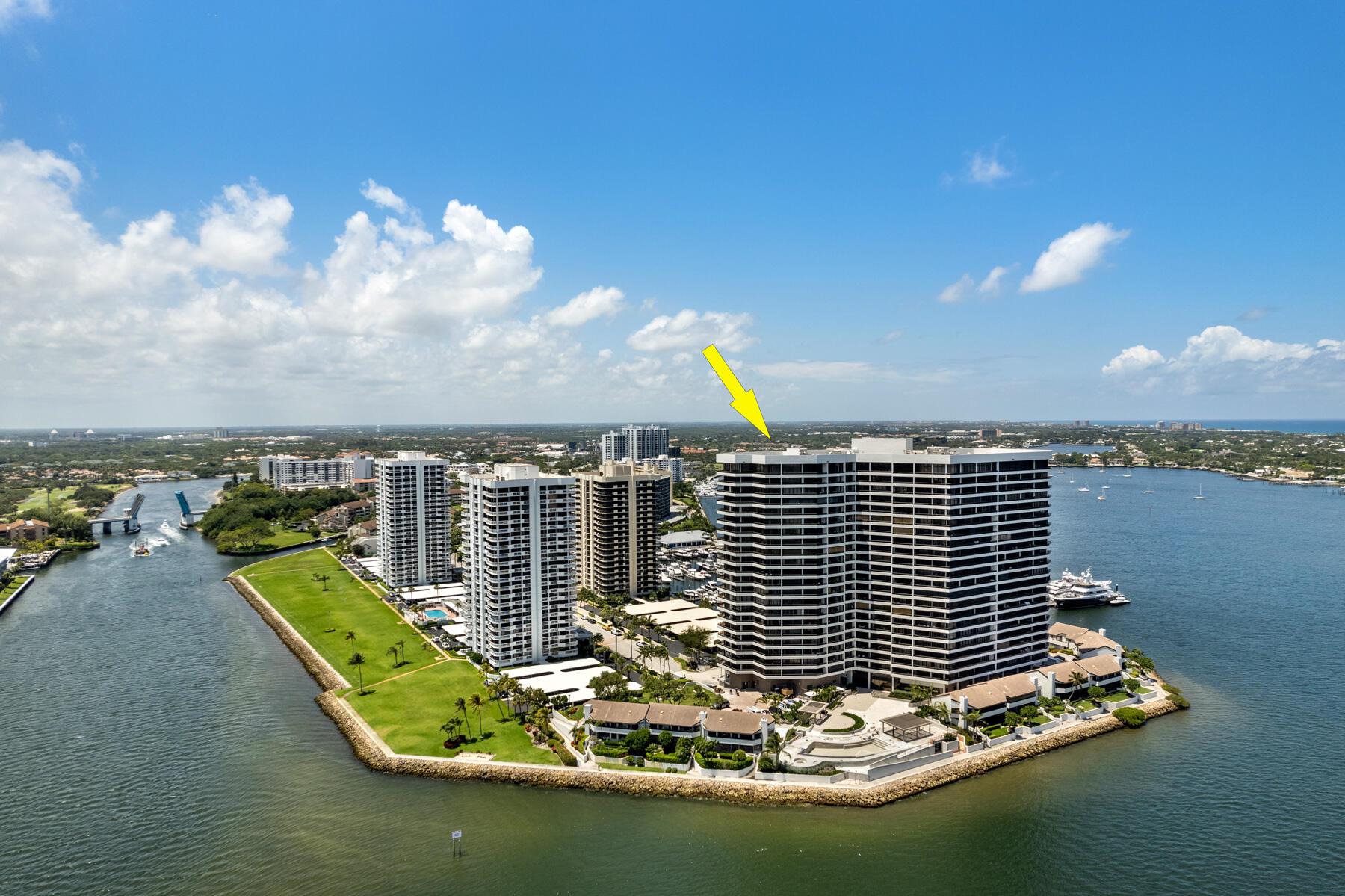 Photo 2 of 43 of 100 Lakeshore Drive Ph57 condo
