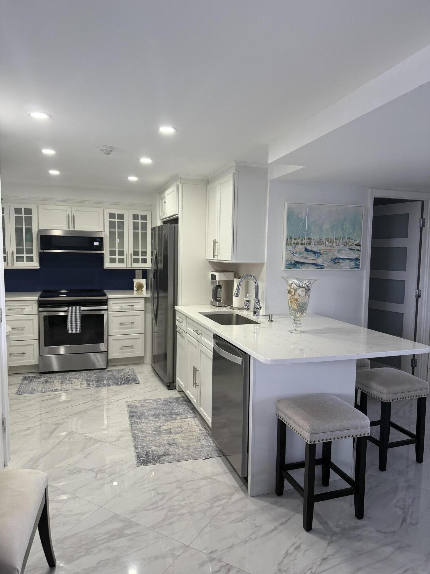 PLACIDO MAR CONDO - Residential Lease