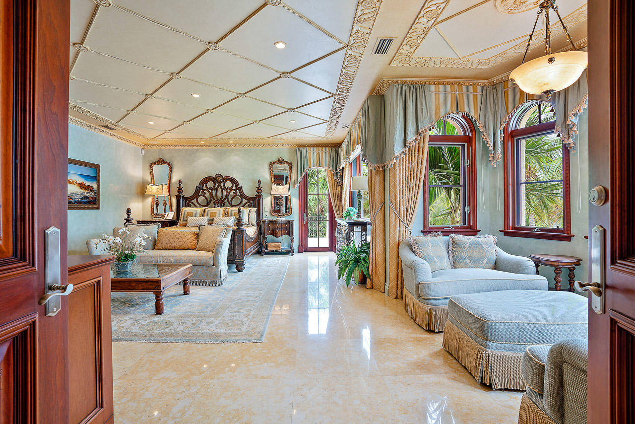 Jupiter Island - Residential