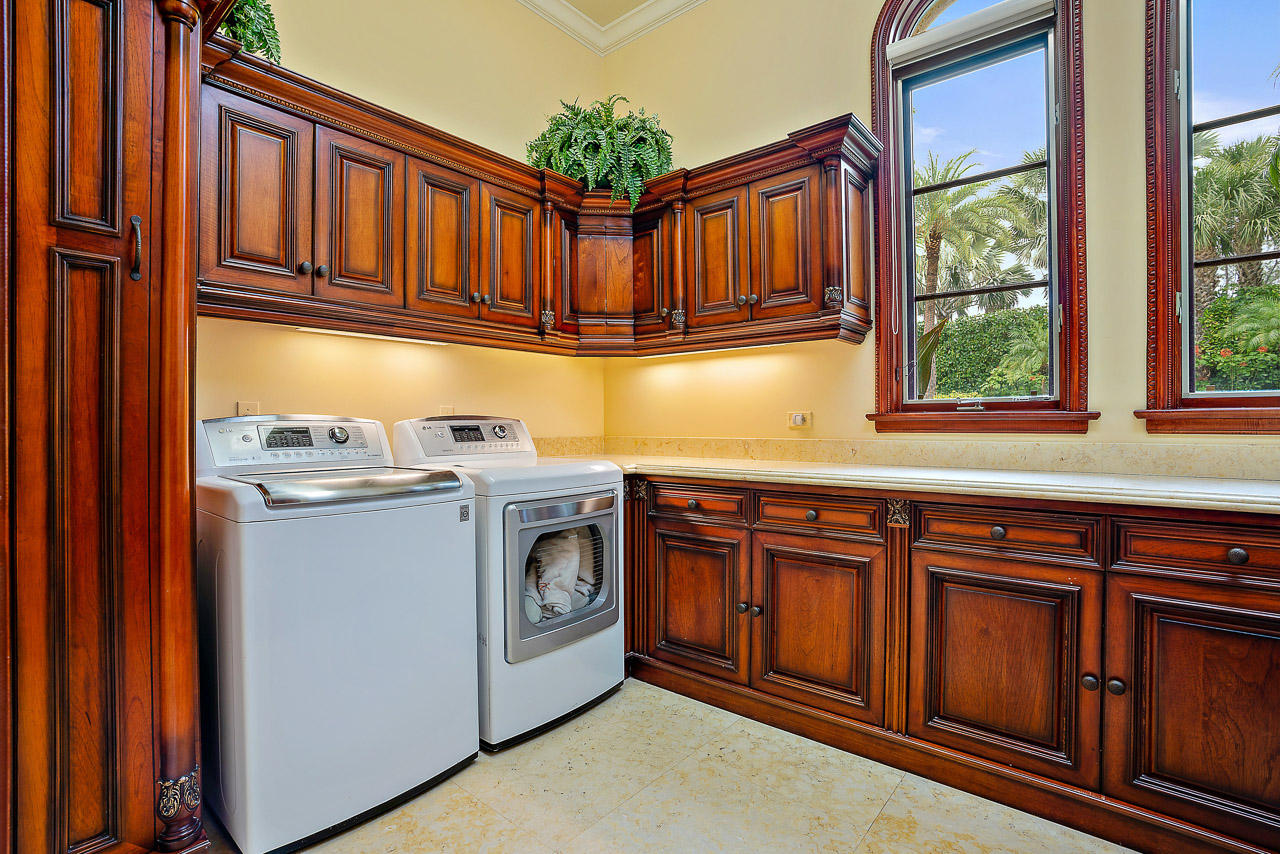 Jupiter Island - Residential