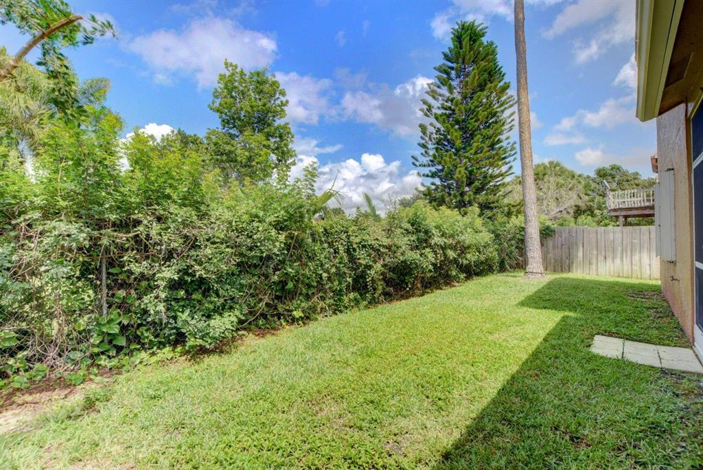 WHISPERING PINES - Residential