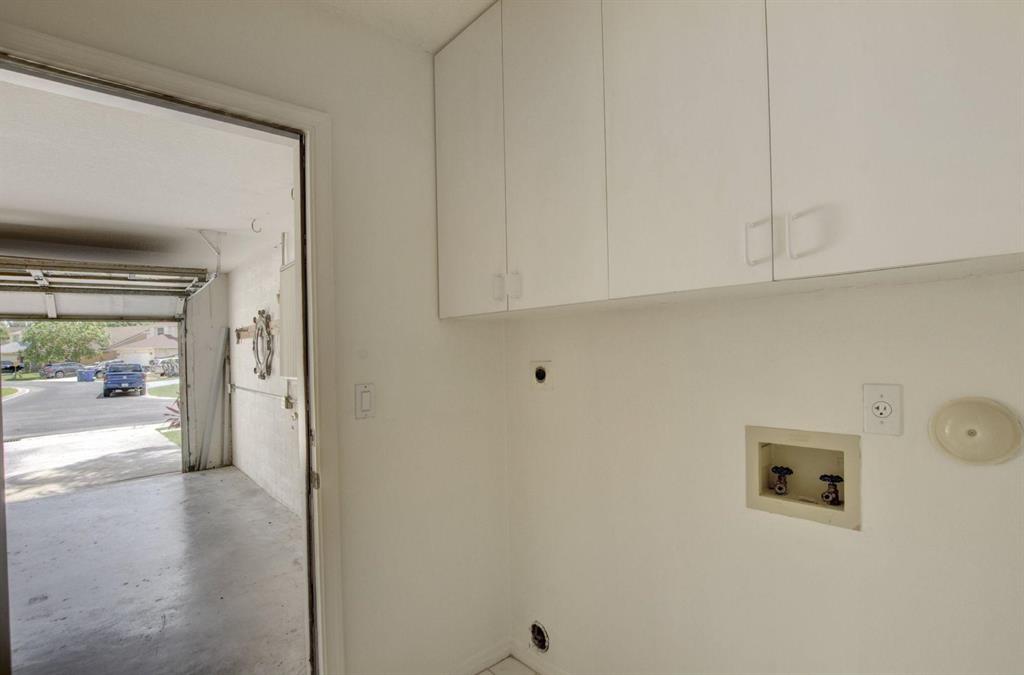 WHISPERING PINES - Residential