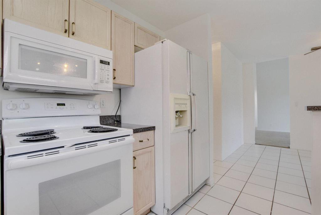 WHISPERING PINES - Residential