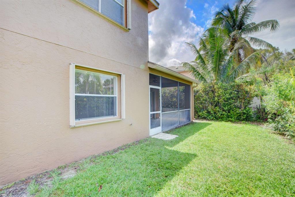 WHISPERING PINES - Residential