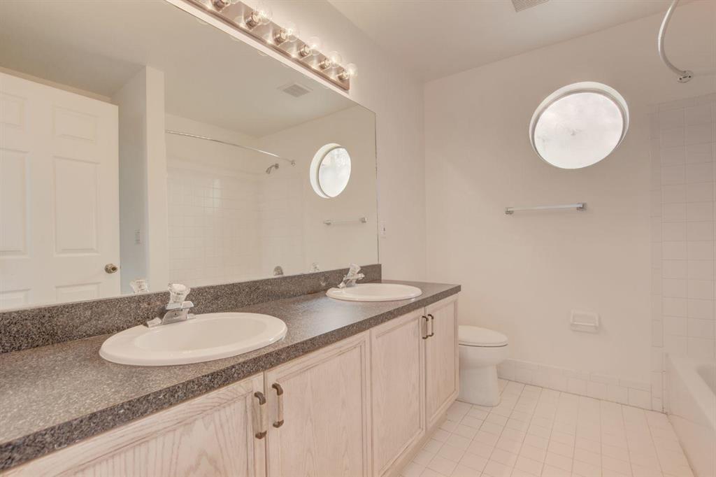 WHISPERING PINES - Residential