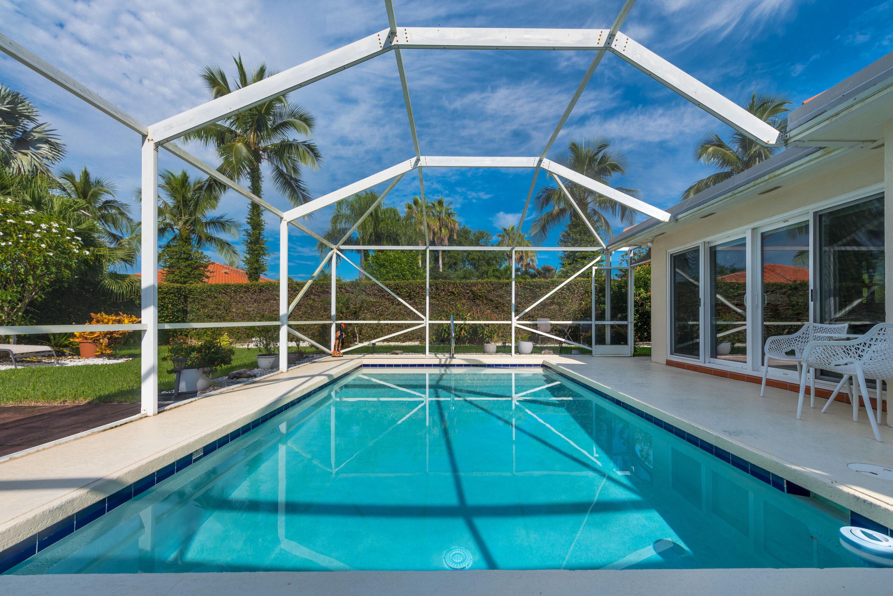 RIVERWALK 2 - Residential Lease