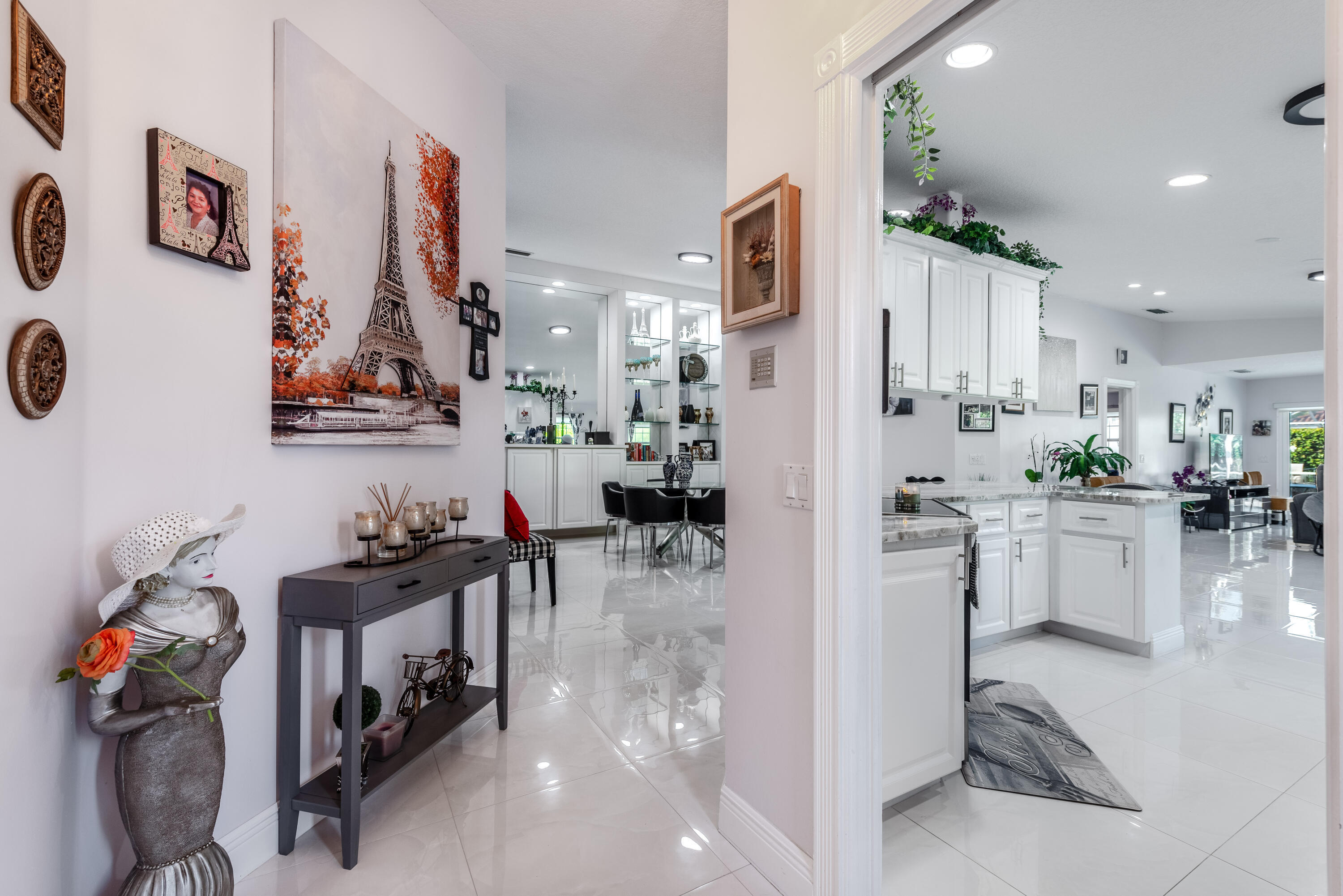 RIVERWALK 2 - Residential Lease