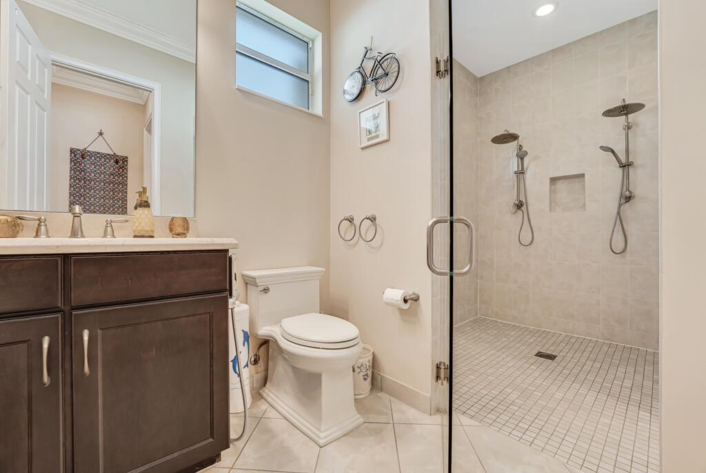 OLYMPIA 1 - Residential