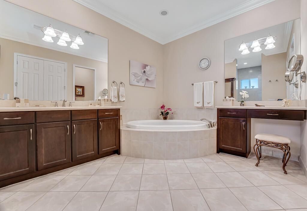 OLYMPIA 1 - Residential