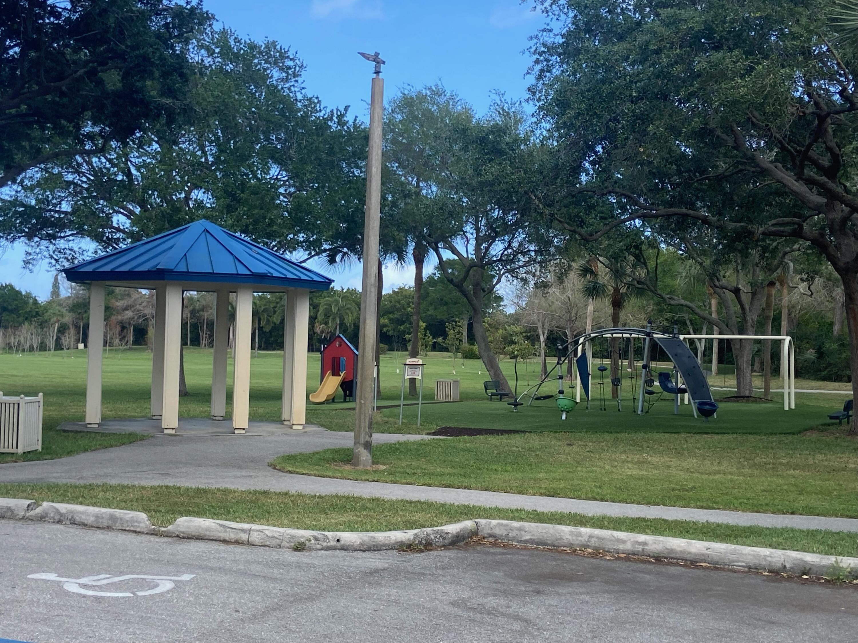 BOYNTON LAKES 3-C - Residential Lease