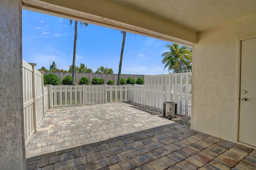 Photo of 9913 NW 57TH Manor #., Coral Springs, FL 33076 (MLS # B26059111)