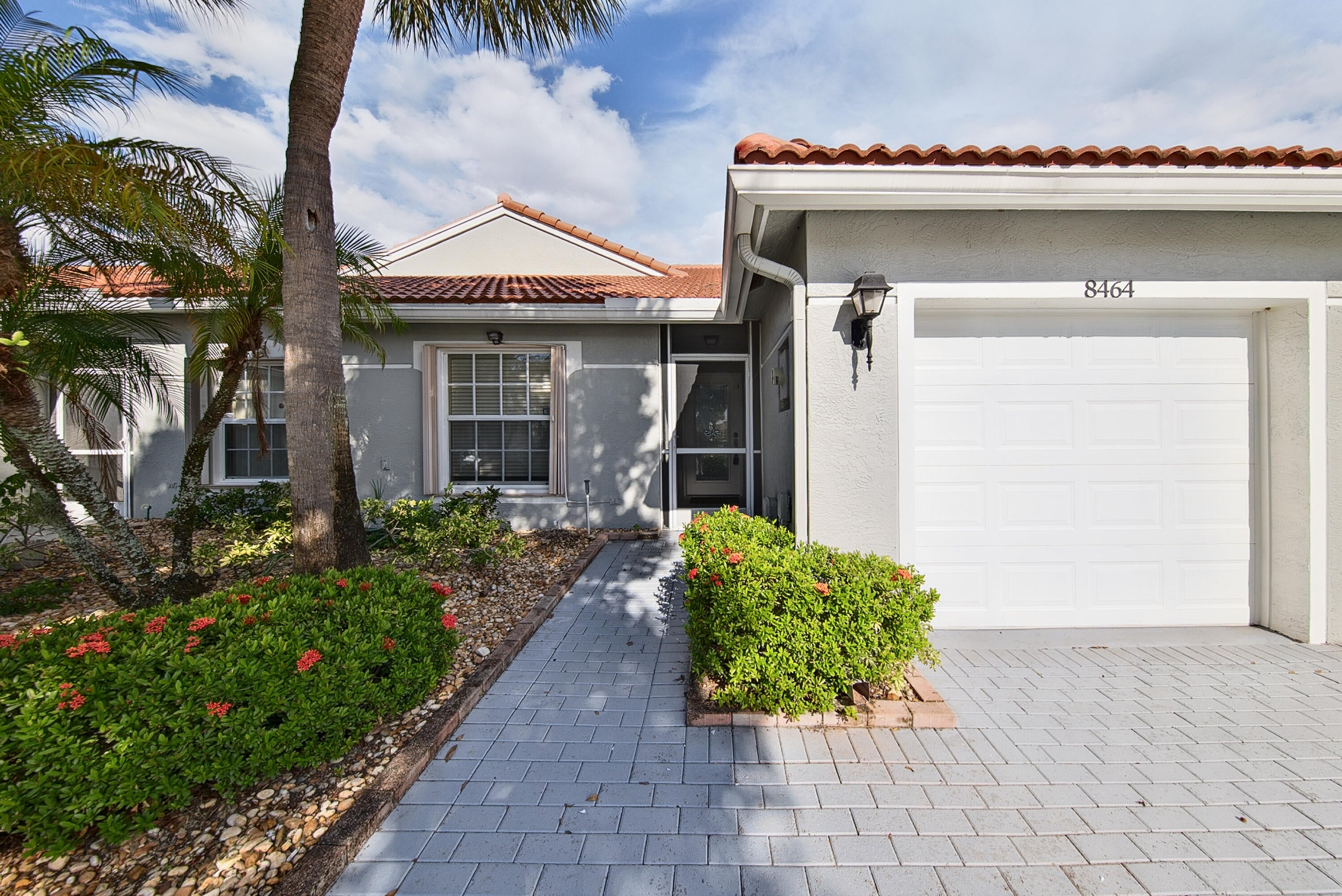 Properties | Stephanie Kaufman 8464 LOGIA Circle