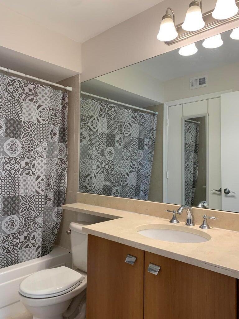 BAHIA AT DELRAY CONDO - Residential Lease