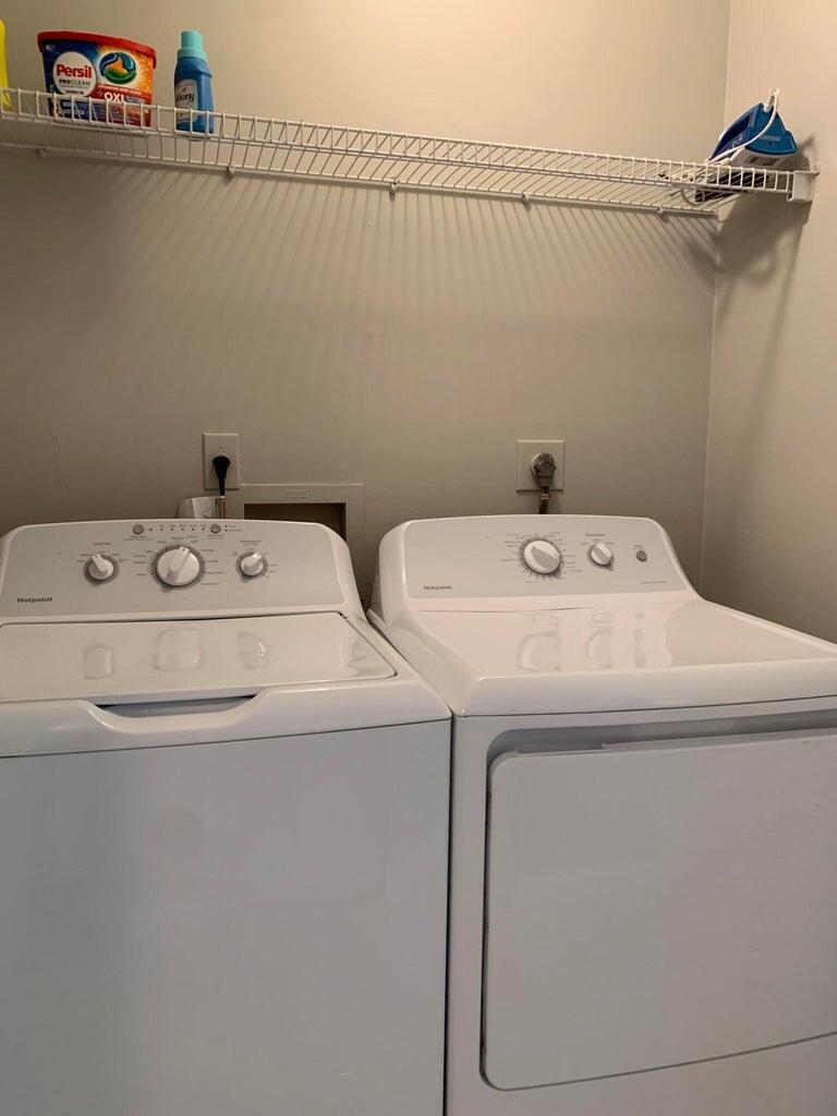 BAHIA AT DELRAY CONDO - Residential Lease