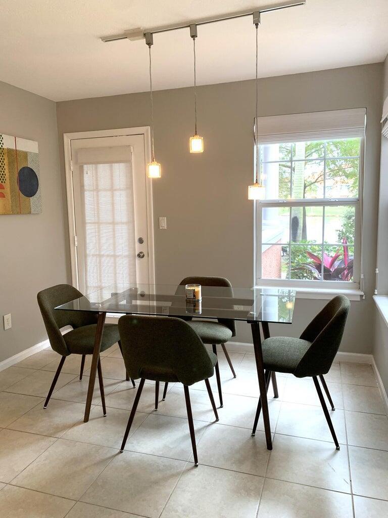 BAHIA AT DELRAY CONDO - Residential Lease