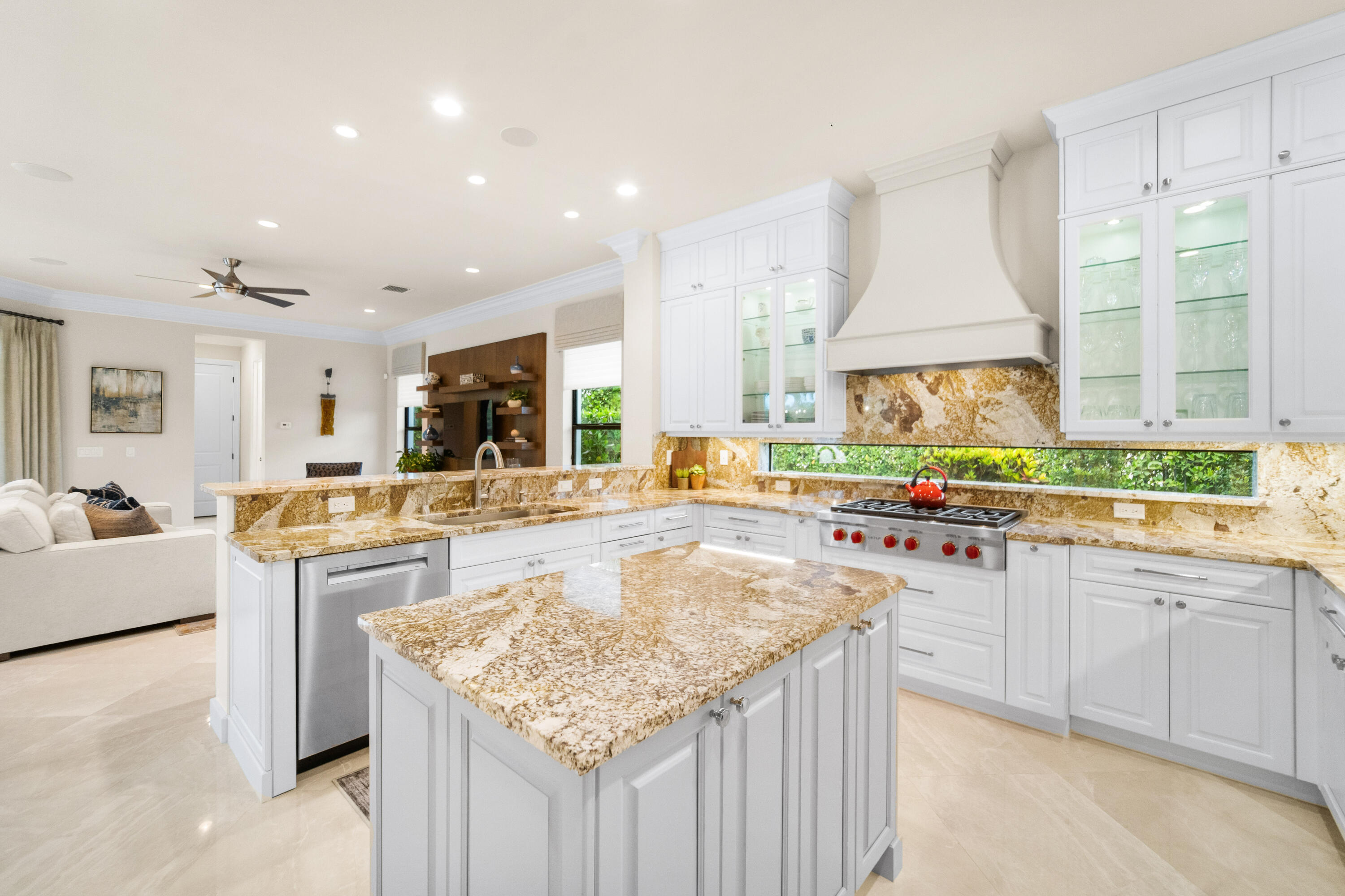 PARKLAND GOLF & COUNTRY CLUB - Residential