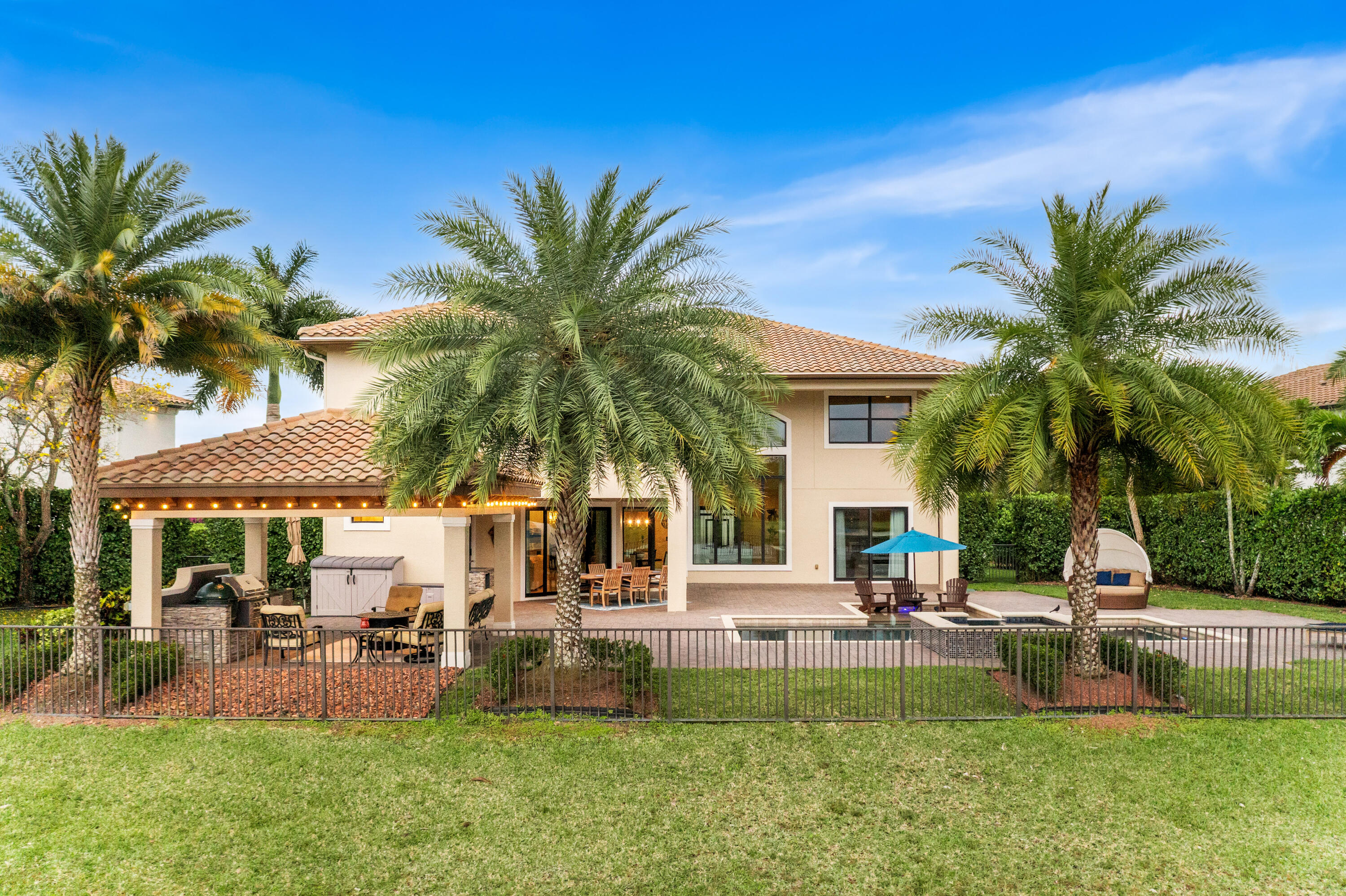PARKLAND GOLF & COUNTRY CLUB - Residential