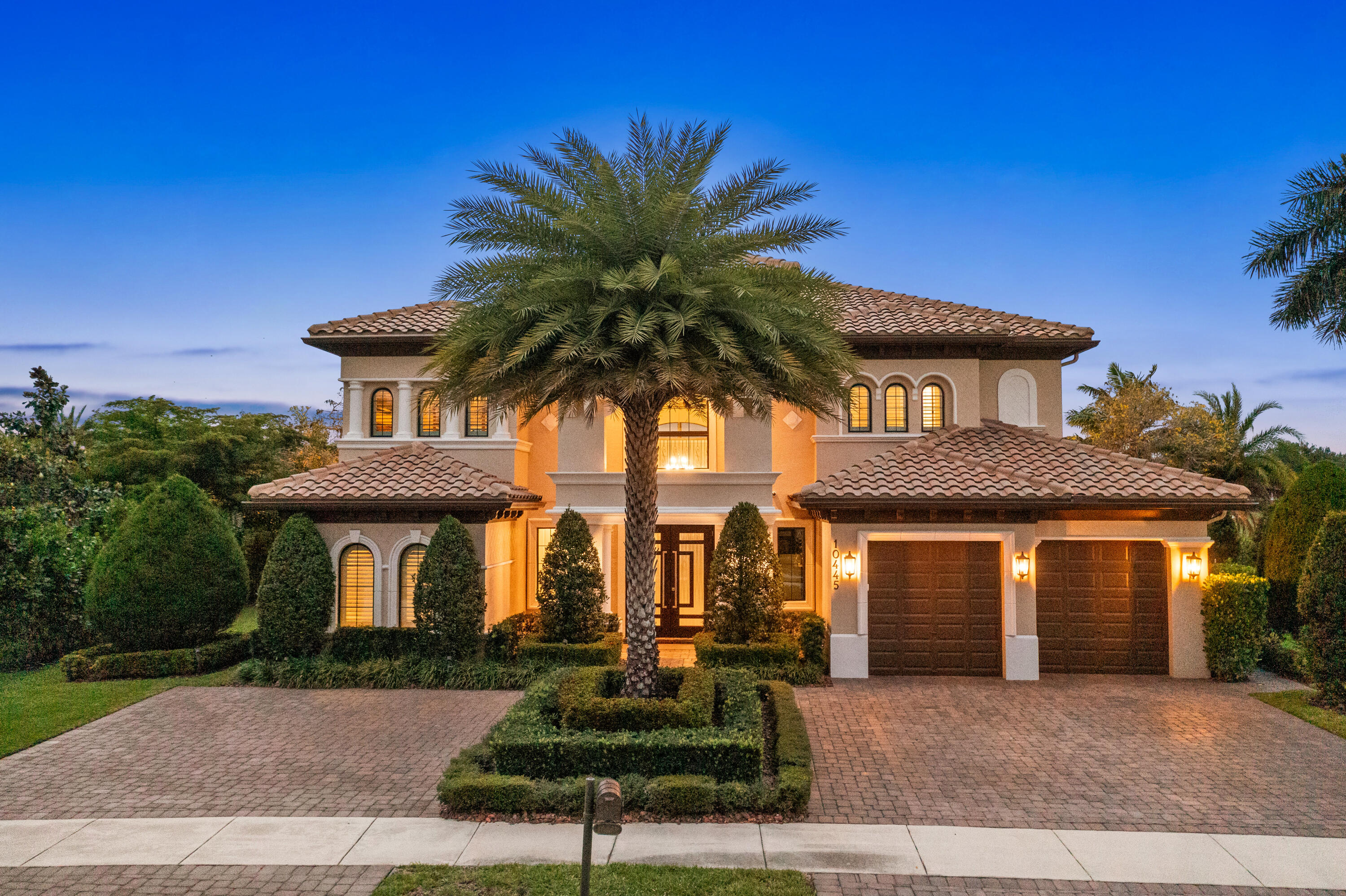 PARKLAND GOLF & COUNTRY CLUB - Residential