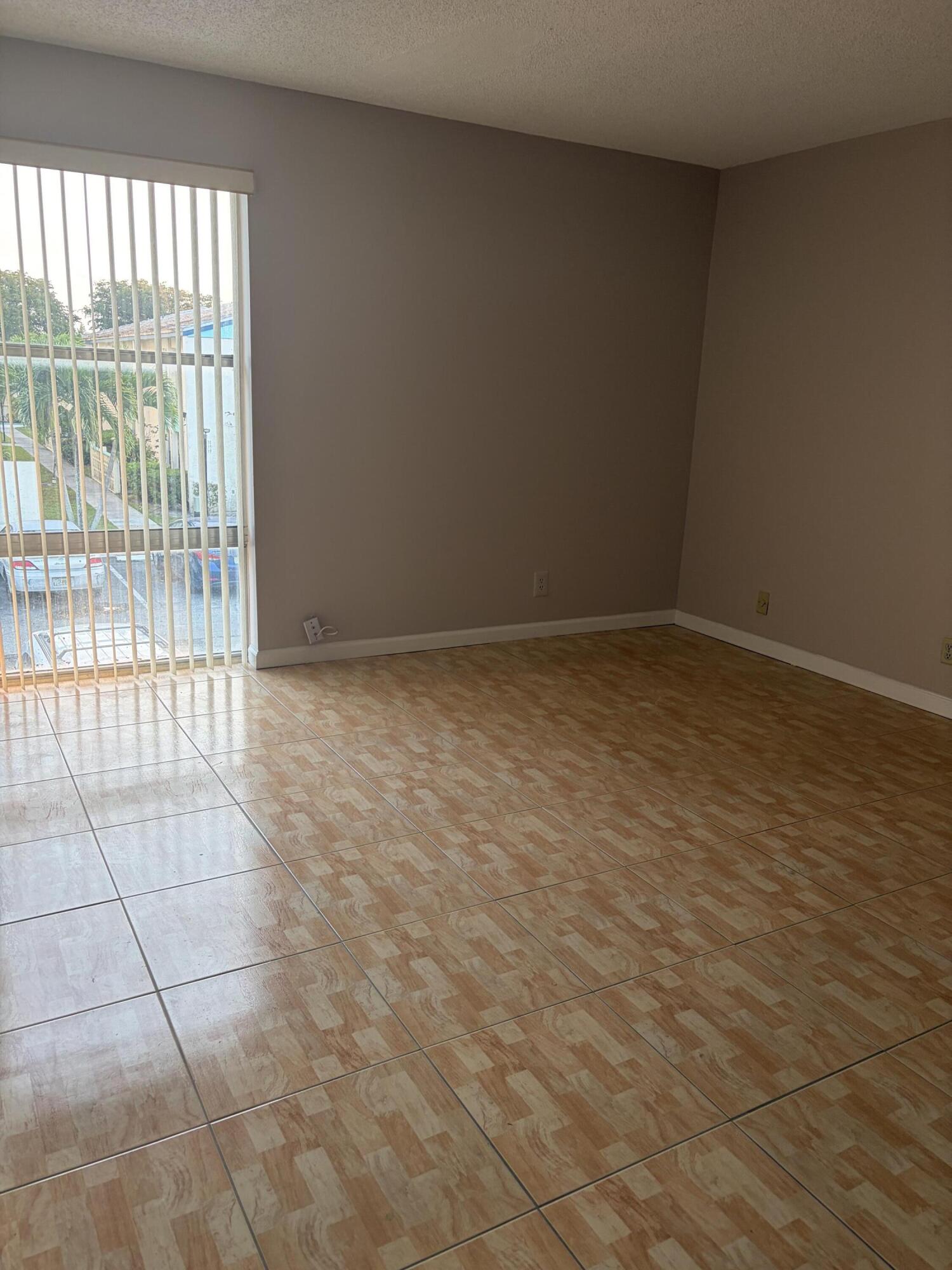 NEWPORT AT LAUDERHILL CONDO - Residential Lease