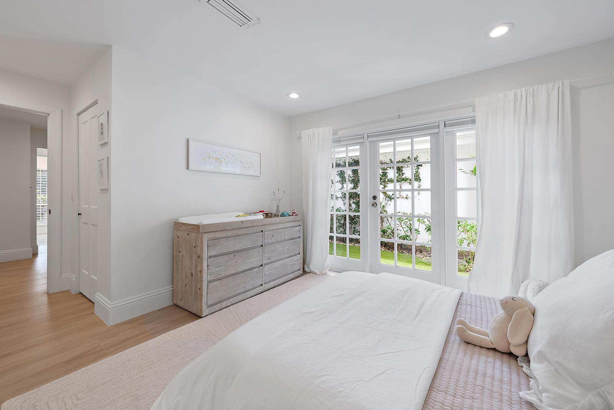 BAYTOWNE OF JONATHANS LAN - Residential