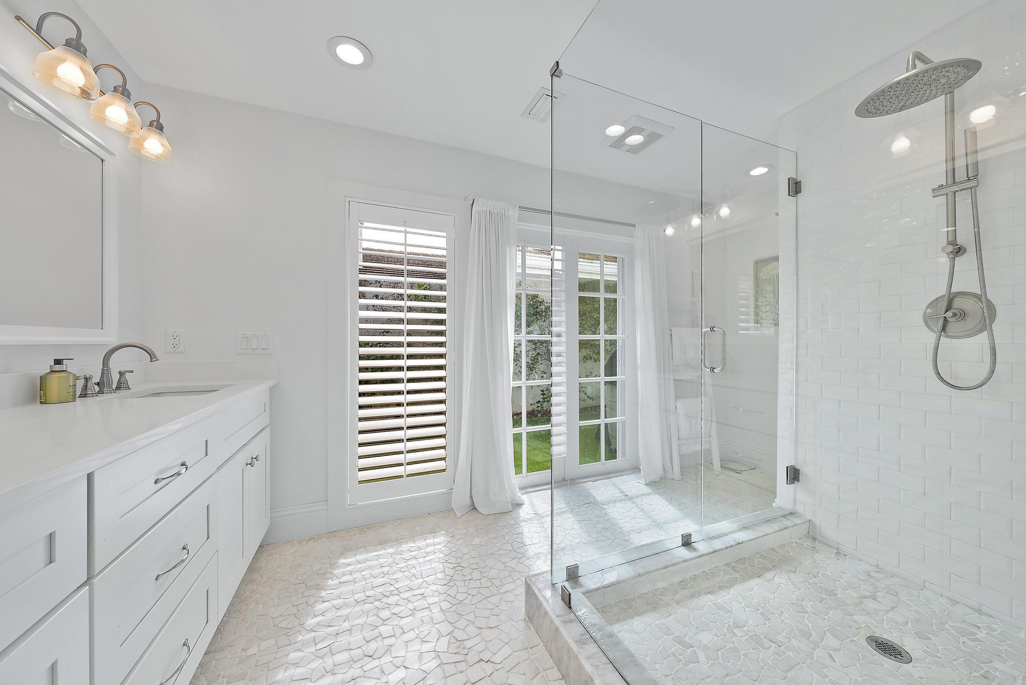 BAYTOWNE OF JONATHANS LAN - Residential