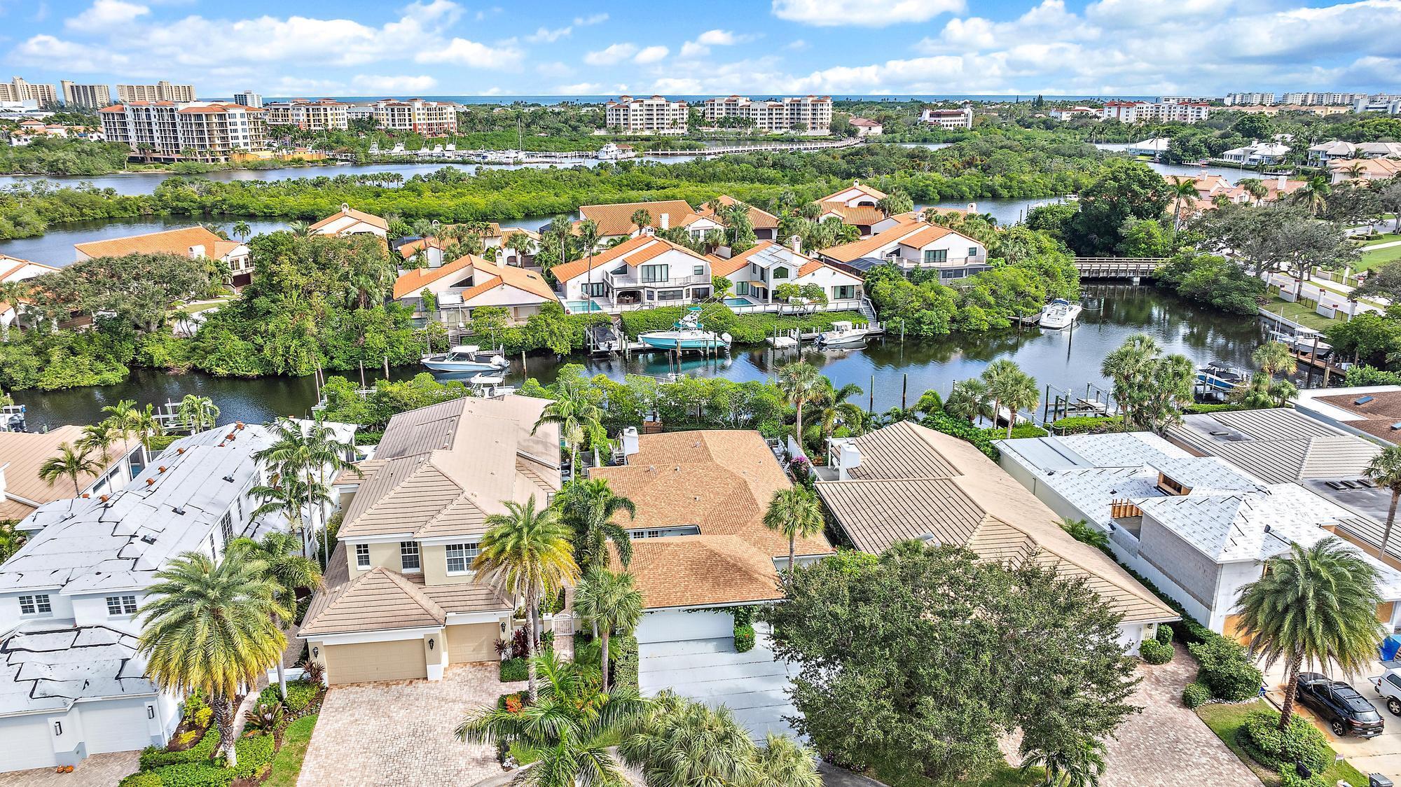 BAYTOWNE OF JONATHANS LAN - Residential