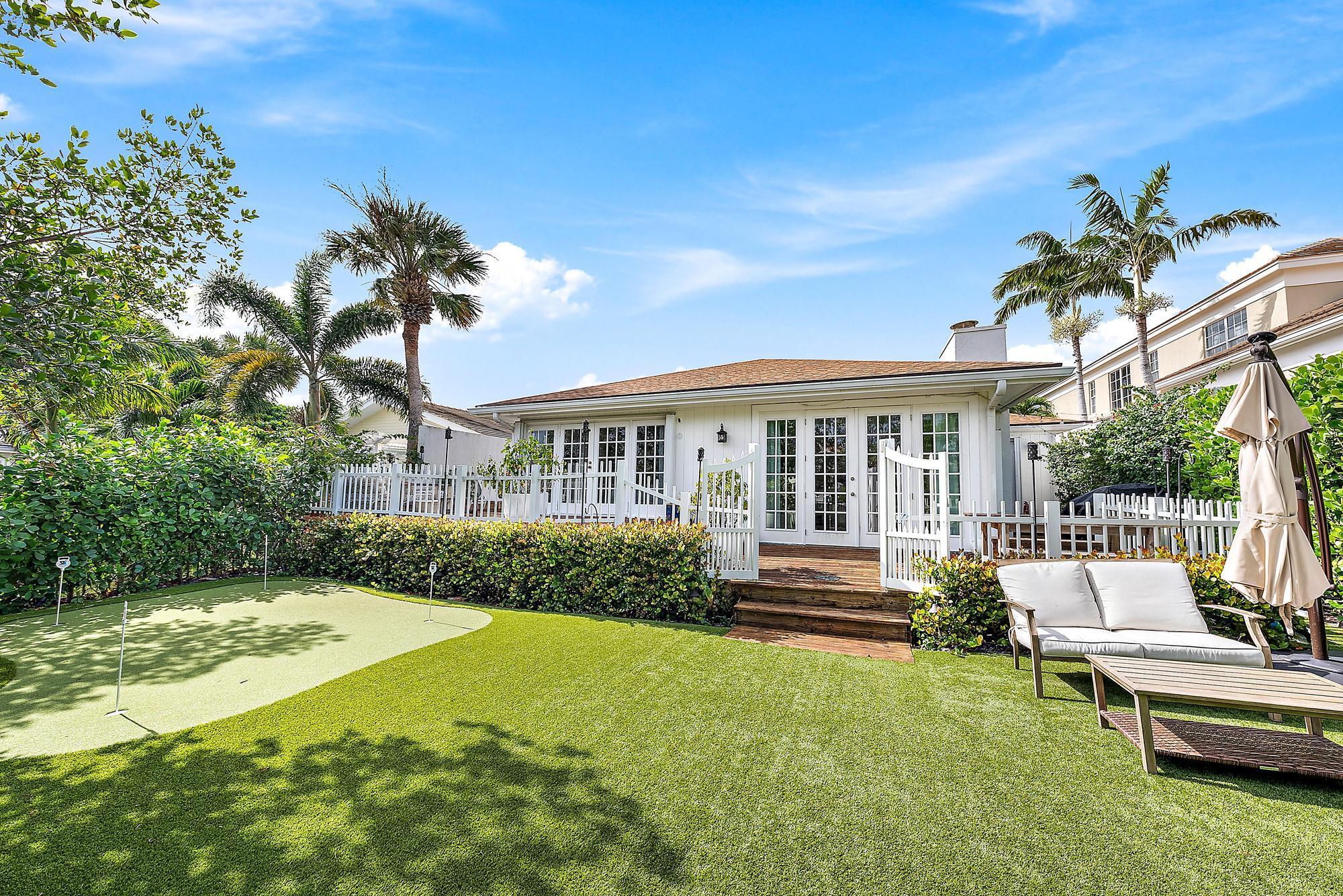 BAYTOWNE OF JONATHANS LAN - Residential