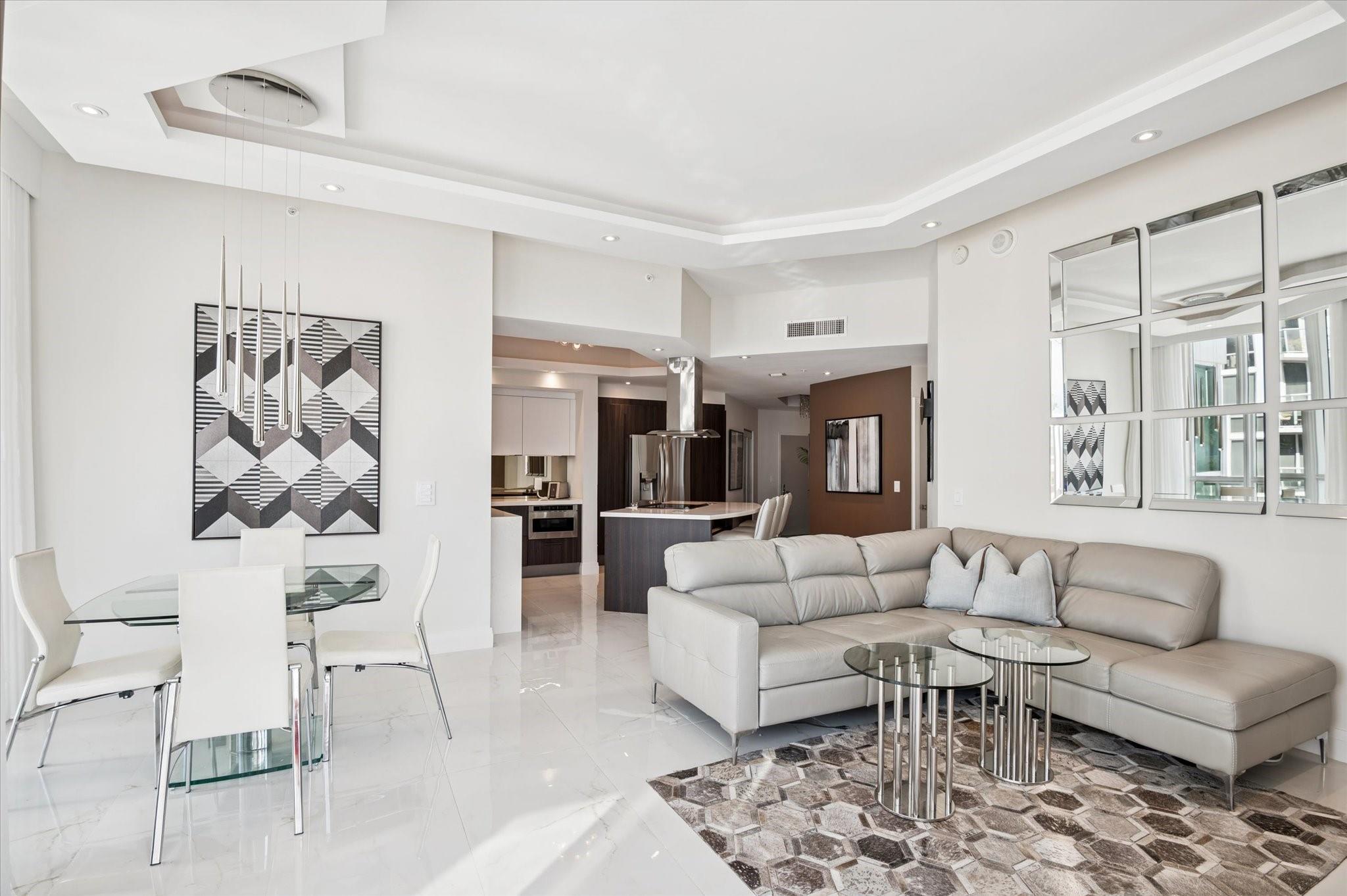 Venezia Las Olas - Residential