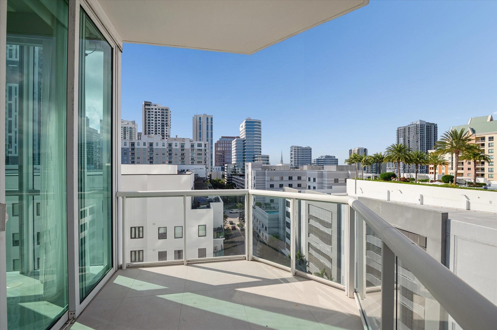 Venezia Las Olas - Residential