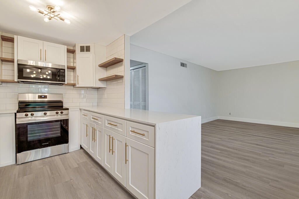 Photo of 111 Lake Avenue #7, Lake Worth Beach, FL 33460 (MLS # R11120120)