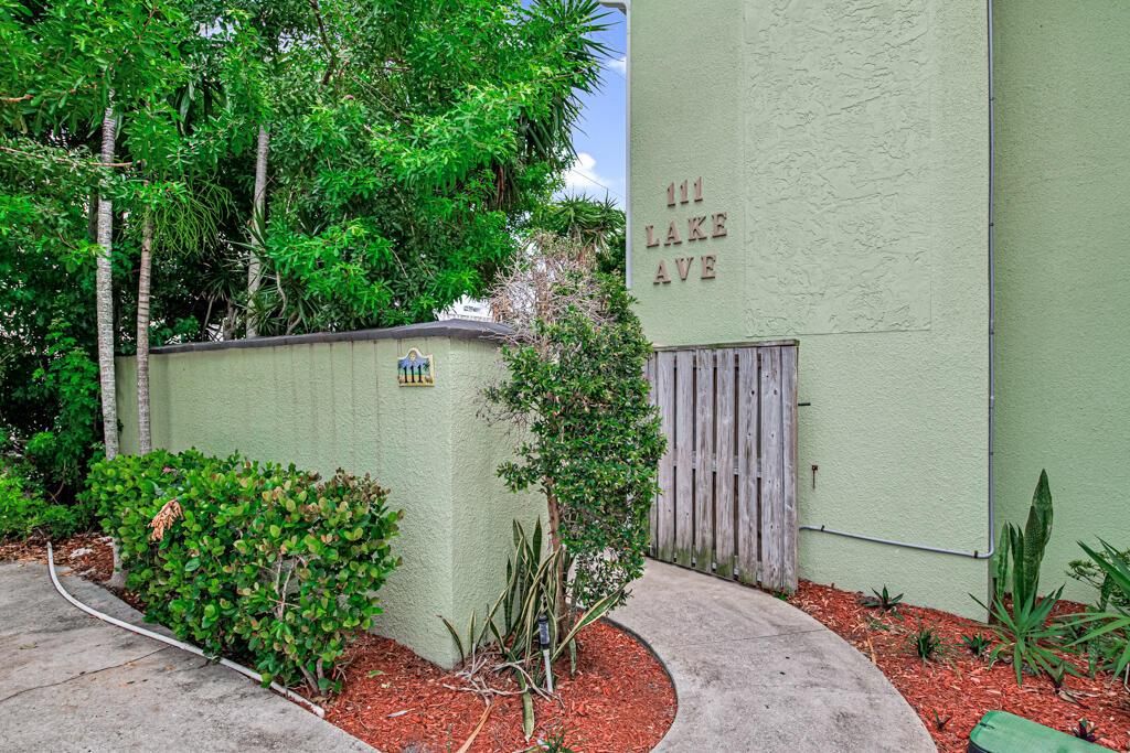 Photo of 111 Lake Avenue #7, Lake Worth Beach, FL 33460 (MLS # R11120120)